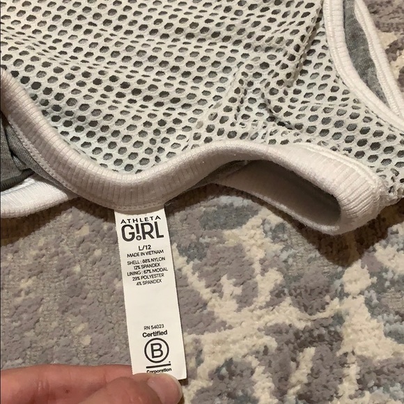 Athleta girls shirt size large - Picture 3 of 3